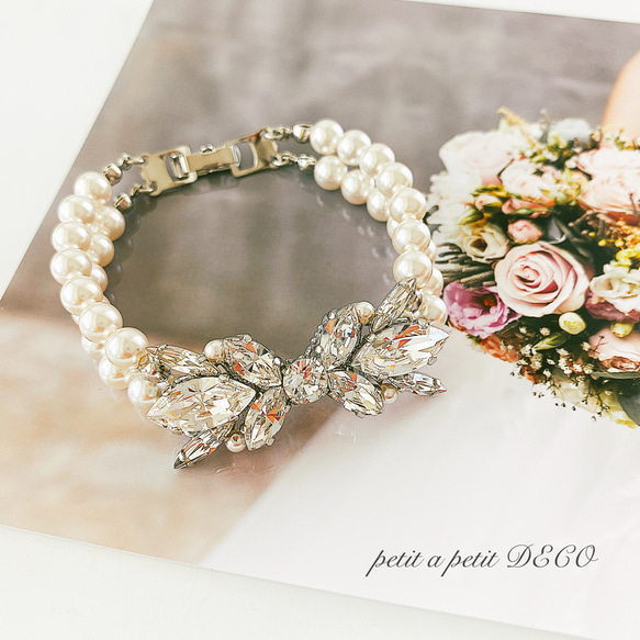**適合婚禮和邀請函** 全施華洛世奇和雙珍珠手鍊，帶禮盒 第5張的照片