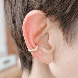 甲丸　金色のイヤーカフ　14kgf ear cuff 3枚目の画像