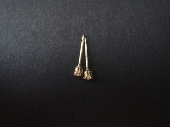 ＜ご予約品＞14kgf tiny pearl studs　片方 2枚目の画像