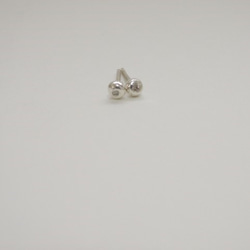 ◇ jill ◇  ダイヤモンドの小さなスタッドピアス　silver 2枚目の画像