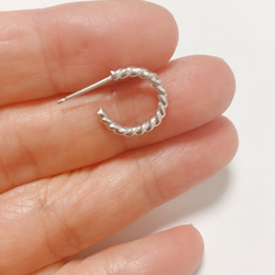 rope hoop のスタッドピアス　◇ silver ◇ 4枚目の画像