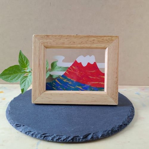 縁起物！めでたい赤富士＊背景色を替えられるプラバンアート 絵画