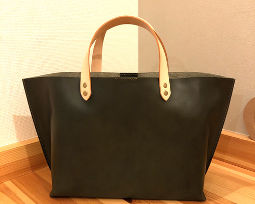 日本製 コロンと本革トートバッグ3L ：黒 ブラック トートバッグ
