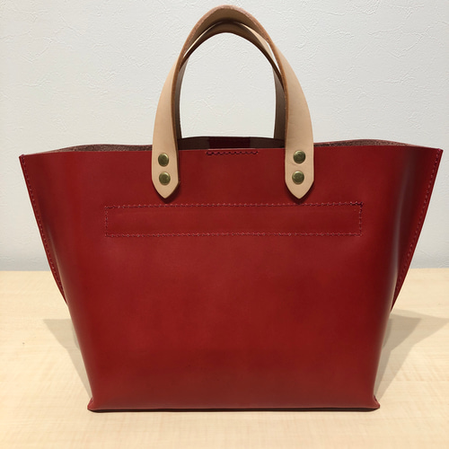 受注製作】革バッグ（中） チェリーレッド ハンドバッグ CONTE