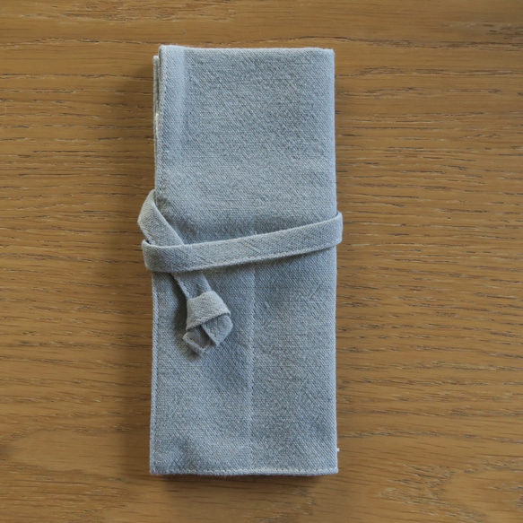 福袋 | 簡潔小筆袋 | 梅紅x灰藍x秋香 三入一組 第6張的照片