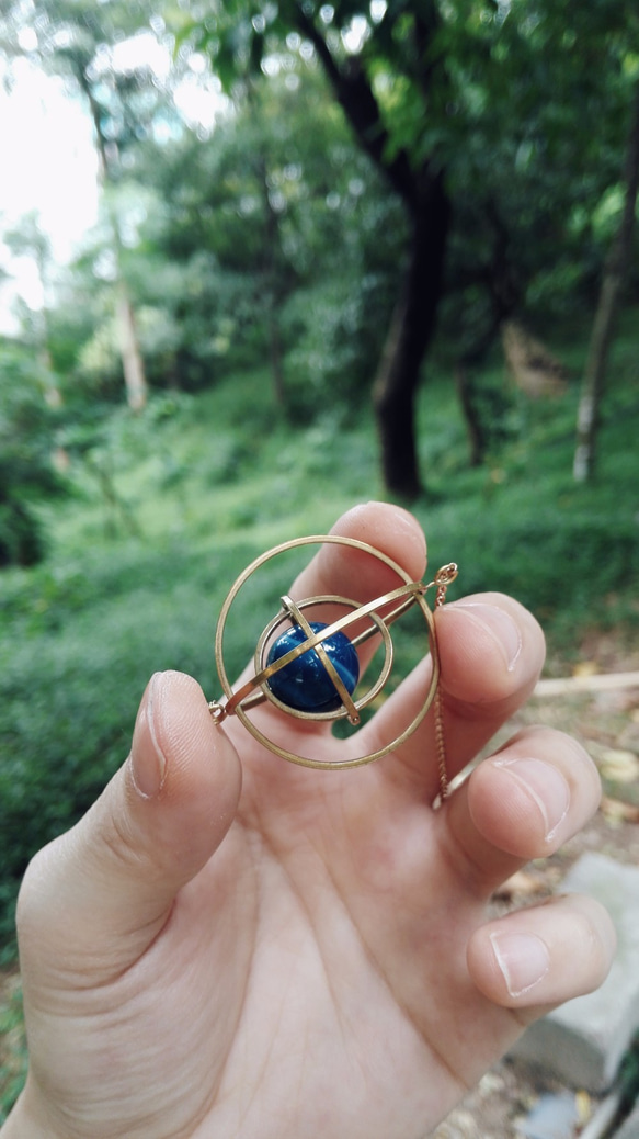 【マッシュ]真鍮Tetraorbitalネックレス真鍮幾何学的な視点ネックレス天然石ネックレスネックレスネックレス 1枚目の画像