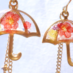 ☂UMBRELLA *梅花* Earrings 1枚目の画像