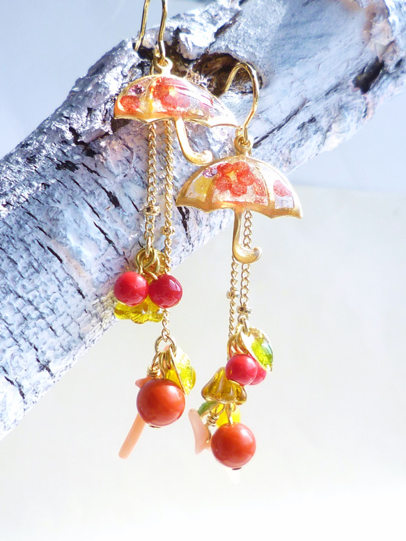 ☂UMBRELLA *梅花* Earrings 2枚目の画像