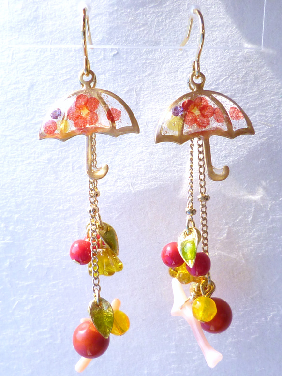 ☂UMBRELLA *梅花* Earrings 5枚目の画像