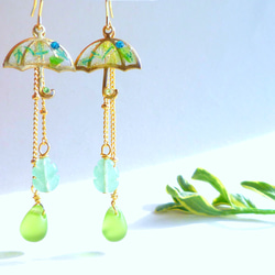 ☂UMBRELLA Earrings *Fresh Greenery* 3枚目の画像