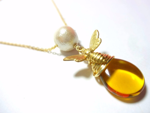 Flying Honeybee Necklace Ⅱ 3枚目の画像