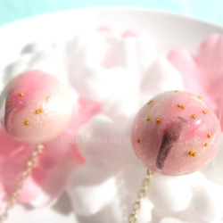 ❀桜の和菓子ケシパールピアス 2枚目の画像