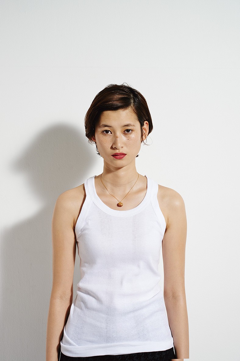 ネックレス　一粒の小さなりんご short