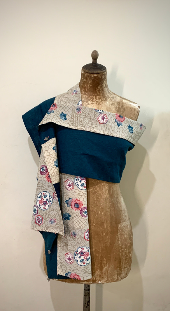 スカーフNo.263*點色*設計師純手作日本古董布料孔雀藍紫色四季花草撞色圍巾 披肩 第2張的照片