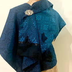 スカーフNo.286 *踊りに来てください*デザイナー手作り日本アンティーク大島紬ブルーゴージャスなパレススタイル幾何学的な織り 4枚目の画像