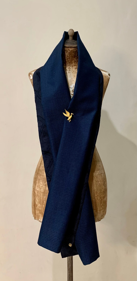 スカーフNo.294*內斂的他*設計師手作藍色黑色交織幾何紳士風古董布圍巾 披肩 第8張的照片