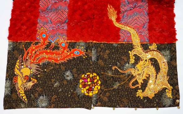 [オフセット] No.82 *女性天皇。皇后*デザイナー手作りの赤と黒の色中国風の龍と鳳凰金王室の刺繍スカーフショール 2枚目の画像