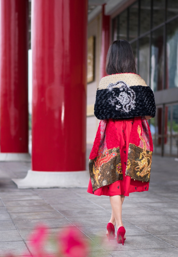 [オフセット] No.82 *女性天皇。皇后*デザイナー手作りの赤と黒の色中国風の龍と鳳凰金王室の刺繍スカーフショール 6枚目の画像