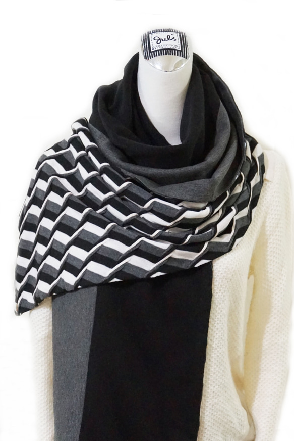 スカーフNo.108 *灰階。Gray Scale* 設計師手作立體織紋黑白灰階造型圍巾 披肩 第2張的照片