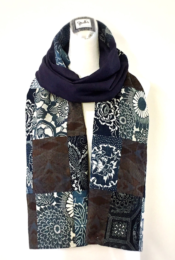 [SOLD] スカーフNo.184 *榴色*日本古董布藍染型染拼接花卉深藍咖啡傳統織紋純棉圍巾 第2張的照片