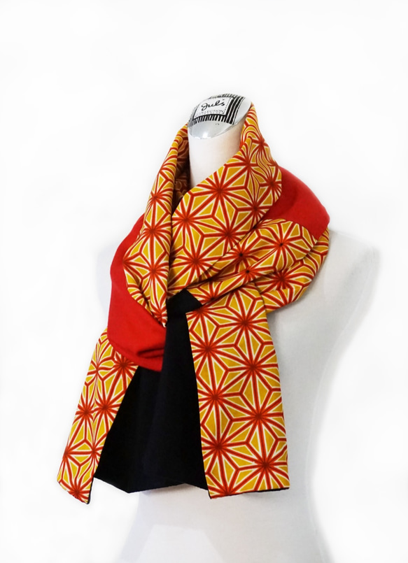 スカーフNo.232 *生命力的形狀*日本古董橘色麻葉紋黑色紅色撞色羊毛毛料圍巾 披肩 第3張的照片