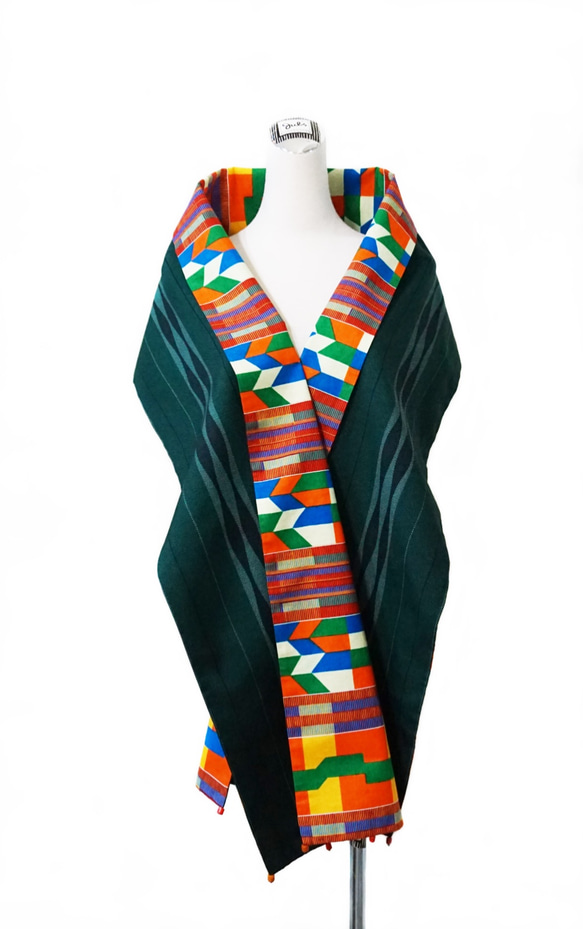 スカーフNo.244 *艷陽下的色彩*設計師純手作非洲鮮豔幾何純棉印花拼接綠色日本傳統工法織紋圍巾 第6張的照片