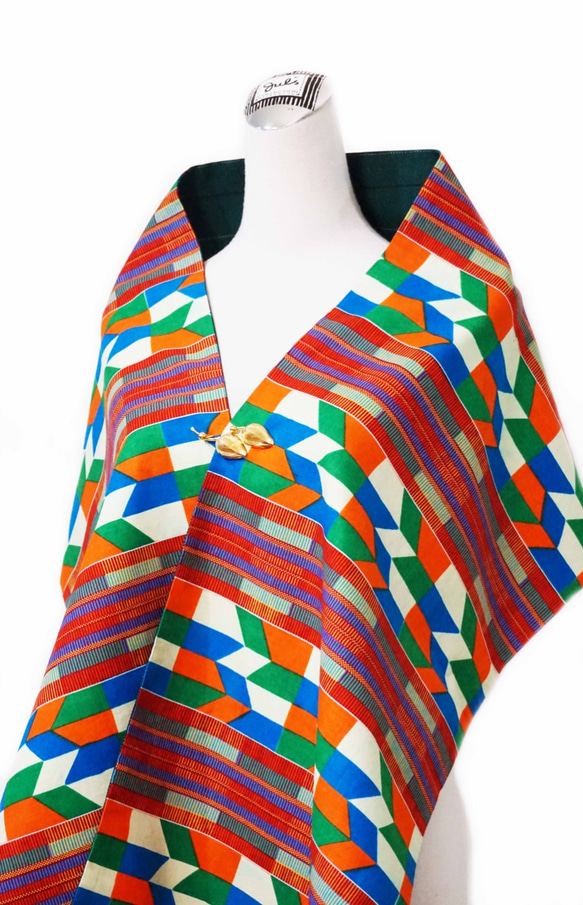 スカーフNo.244 *艷陽下的色彩*設計師純手作非洲鮮豔幾何純棉印花拼接綠色日本傳統工法織紋圍巾 第3張的照片