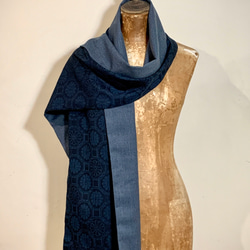スカーフNo.254*博雅*日本古董傳統工法黑底藍色織花羊毛條紋古典優雅氣質圍巾披肩 第4張的照片