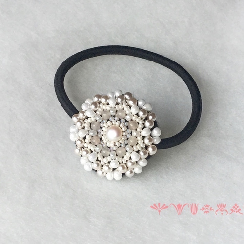 淡水パールと天然石のビーズ刺繍〜ヘアゴム ヘアゴム みずな 通販 