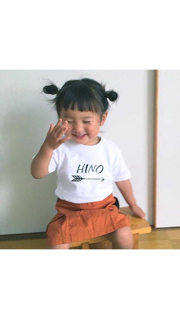 ネイティブ柄 名前入れ Tシャツ 1枚目の画像