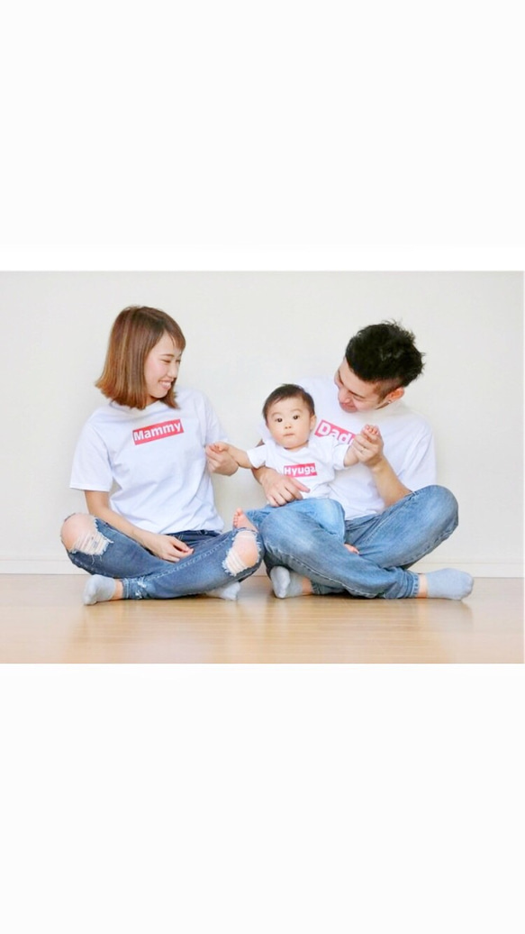 レッドブロックロゴ白色Tシャツfamily３枚セット✨親子セットお揃コーデおやこコーデ✨ 3枚目の画像