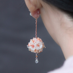 溢櫻BLOSSOM 滿開櫻溢櫻花花球耳環 - Pamycarie 手工製作飾品 第8張的照片