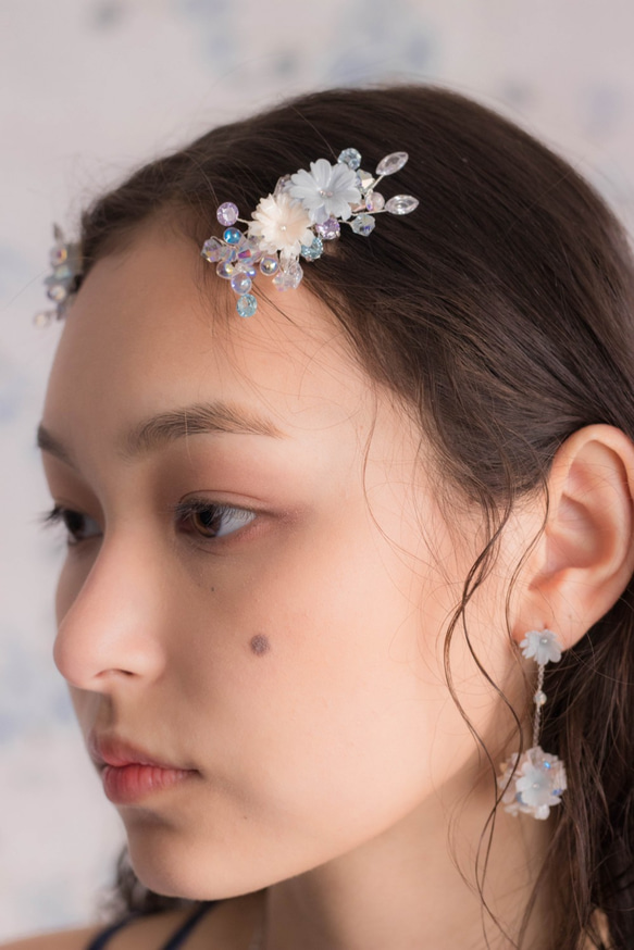 Sunshower：雨の中の花のヘアクリップ -  Pamycarie Handmade Jewelry 3枚目の画像