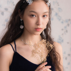 Sunshower：雨の中の花のヘアクリップ -  Pamycarie Handmade Jewelry 6枚目の画像