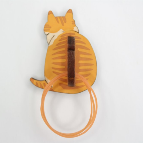 トラ柄猫の輪ゴムホルダー マグネット その他キッチン小物 木工房から