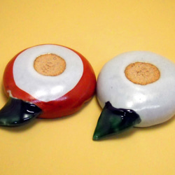 豆皿　赤椿白椿セット(箸置きタイプ） 5枚目の画像