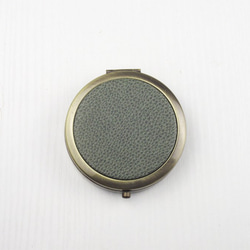レトロなポータブル別の薬箱ポータブル化粧鏡ラウンドレザー金属小さな収納ボックスカスタム色 5枚目の画像