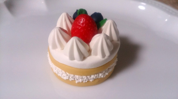 いちごとブルーベリーのショートケーキ その他置物 la-premiere 通販