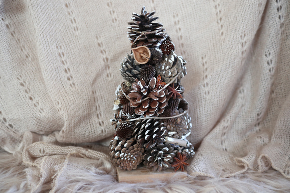数量限定◎松ぼっくりで作るクリスマスツリー　クリスマス　松ぼっくり　クリスマス雑貨 3枚目の画像