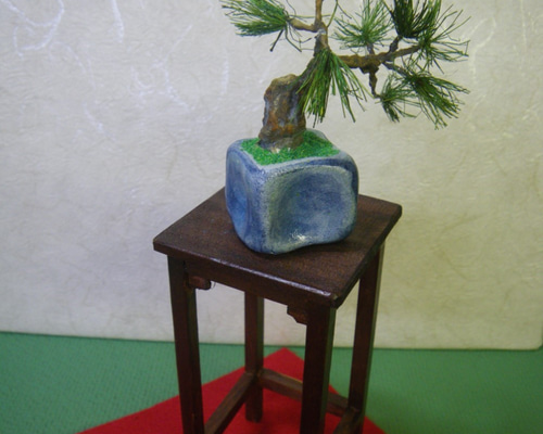正月用の松の寄せ植えミニ盆栽を100均の松と梅の造花を使って