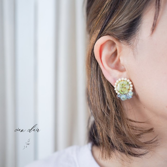 珠子Fuchidori綠色x淺藍色/花朵耳飾 第5張的照片