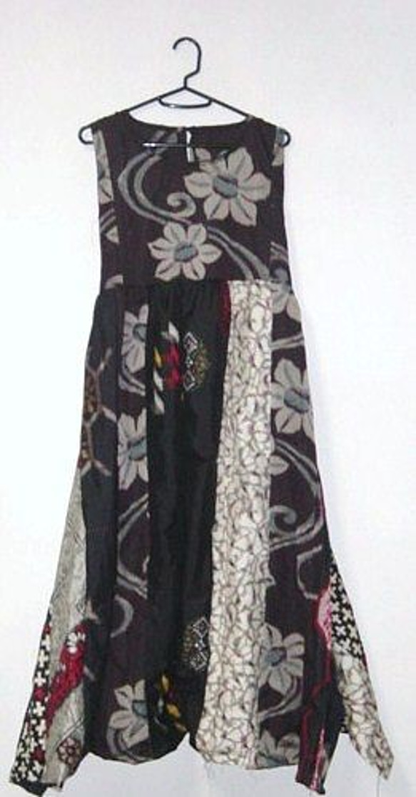 Sold Out着物リメイク♪ユリが素敵な銘仙色々チュニックワンピース裾変形♪ハンドメイド 1枚目の画像