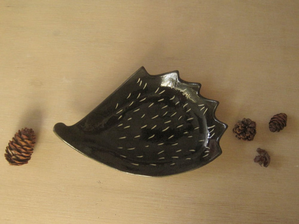 DoDo手作 動物剪影造型盤-刺蝟(黑) 第1張的照片