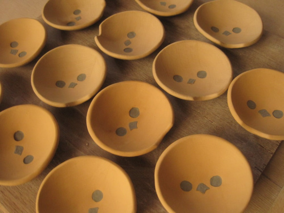 DoDo手作 動物造型碗-小雞碟*1件 第2張的照片