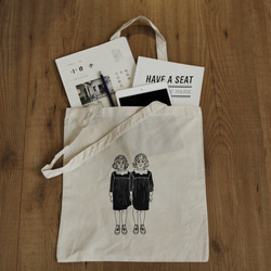 雙胞胎女孩環保袋/插畫/手工絲網印刷/tote bag 第1張的照片