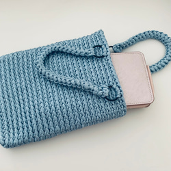 【イタリア製糸】手編みの手提げバッグ〜持ちやすく使いやすい♪伸縮性がありサイズ感も十分☆カラー10種から選べる 5枚目の画像