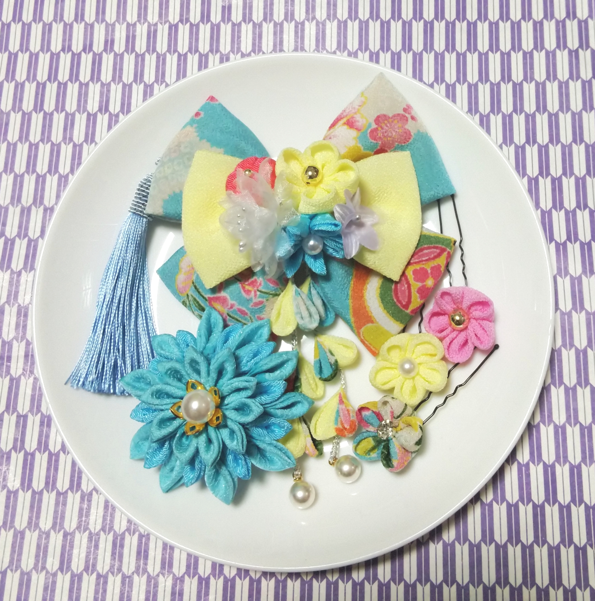 髪飾り　髪飾り水色　リボン水色　成人式髪飾り　卒業式髪飾り　七五三髪飾り　つまみ細工髪飾り　浴衣髪飾り　袴髪飾り 4,897円