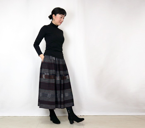 手織り綿絣ロングスカート、焦げ茶Xグレー、オールシーズン 3枚目の画像