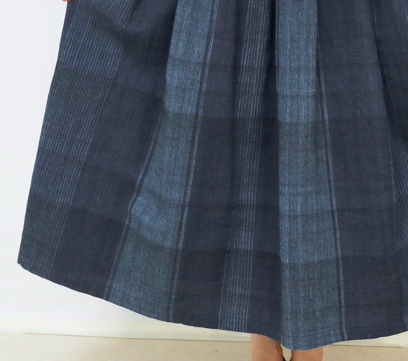 再12☆手織り綿絣ロングスカート、インディゴ縞絣、オールシーズン 9枚目の画像
