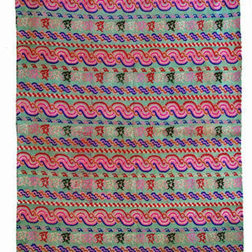 ミャンマーのルンタヤ（luntaya) 手織り絹織物布、希少品 生地 シノア  